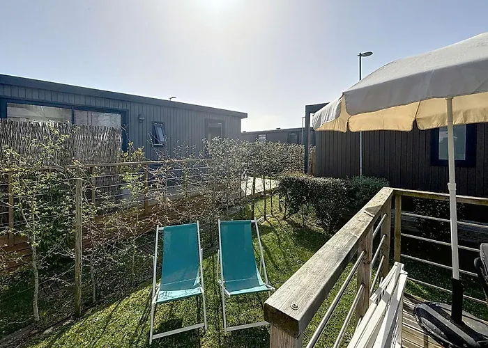 Semesterbostad Mobil-home Grand Confort A - Plage, Piscine Chauffee, Fitness Et Parking - Fr-1-361a-66 Jullouville-les-Pins